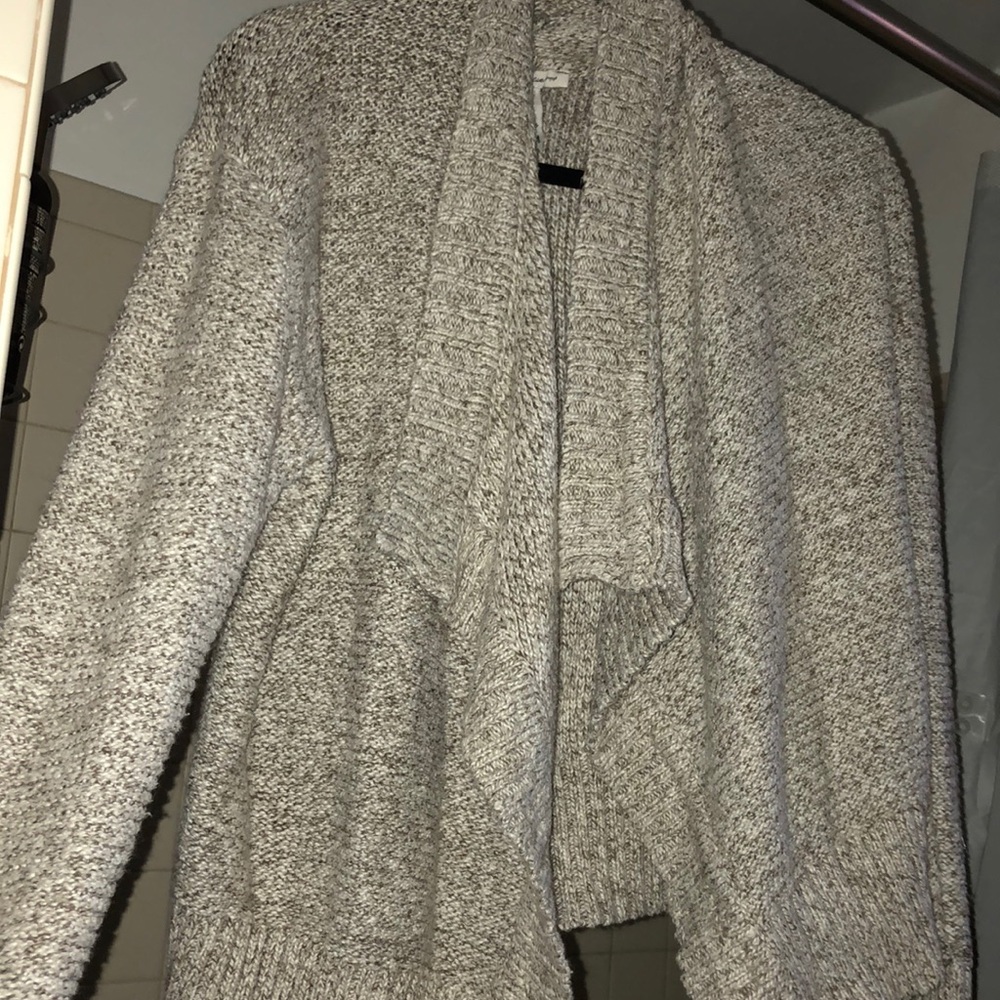 American rag creme and tan colored cardigan